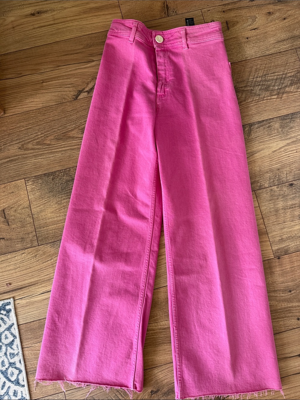 Zara Hot Pink Wide-Leg high rise Jeans size 36/4